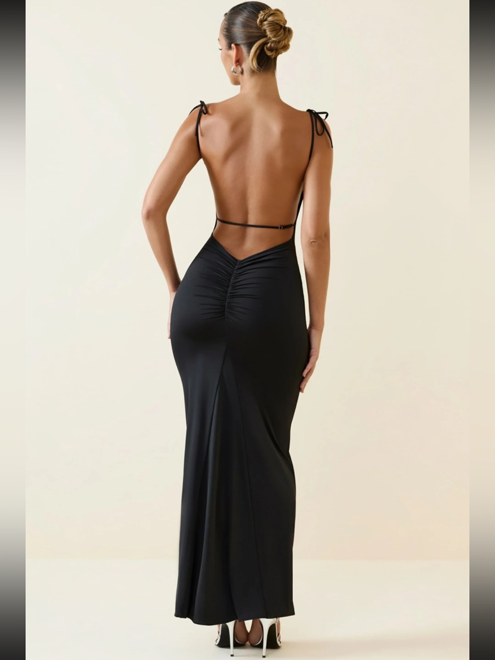Oh Polly backless maxi dress